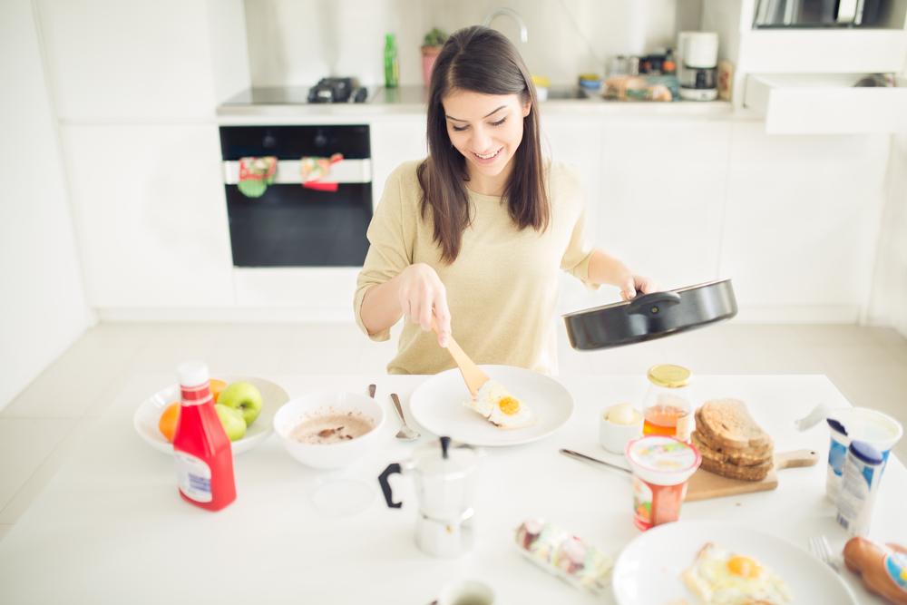 Valuing the good deed of serving breakfast