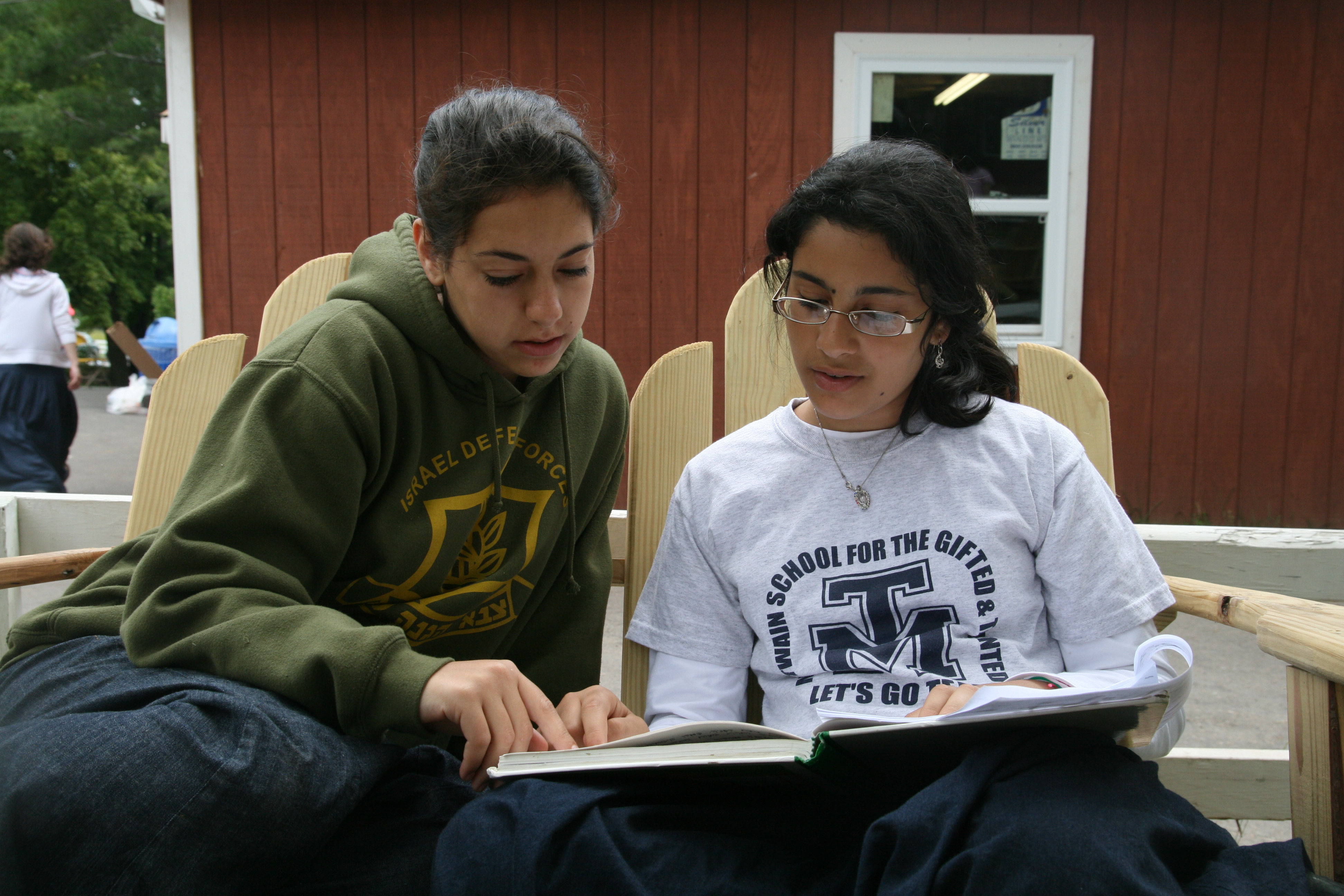 girls studying Torah at TheZone camp