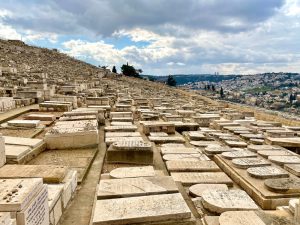 Har HaMenuchot cemetery in Jerusalem, reflecting ancient Jewish burial customs and traditions